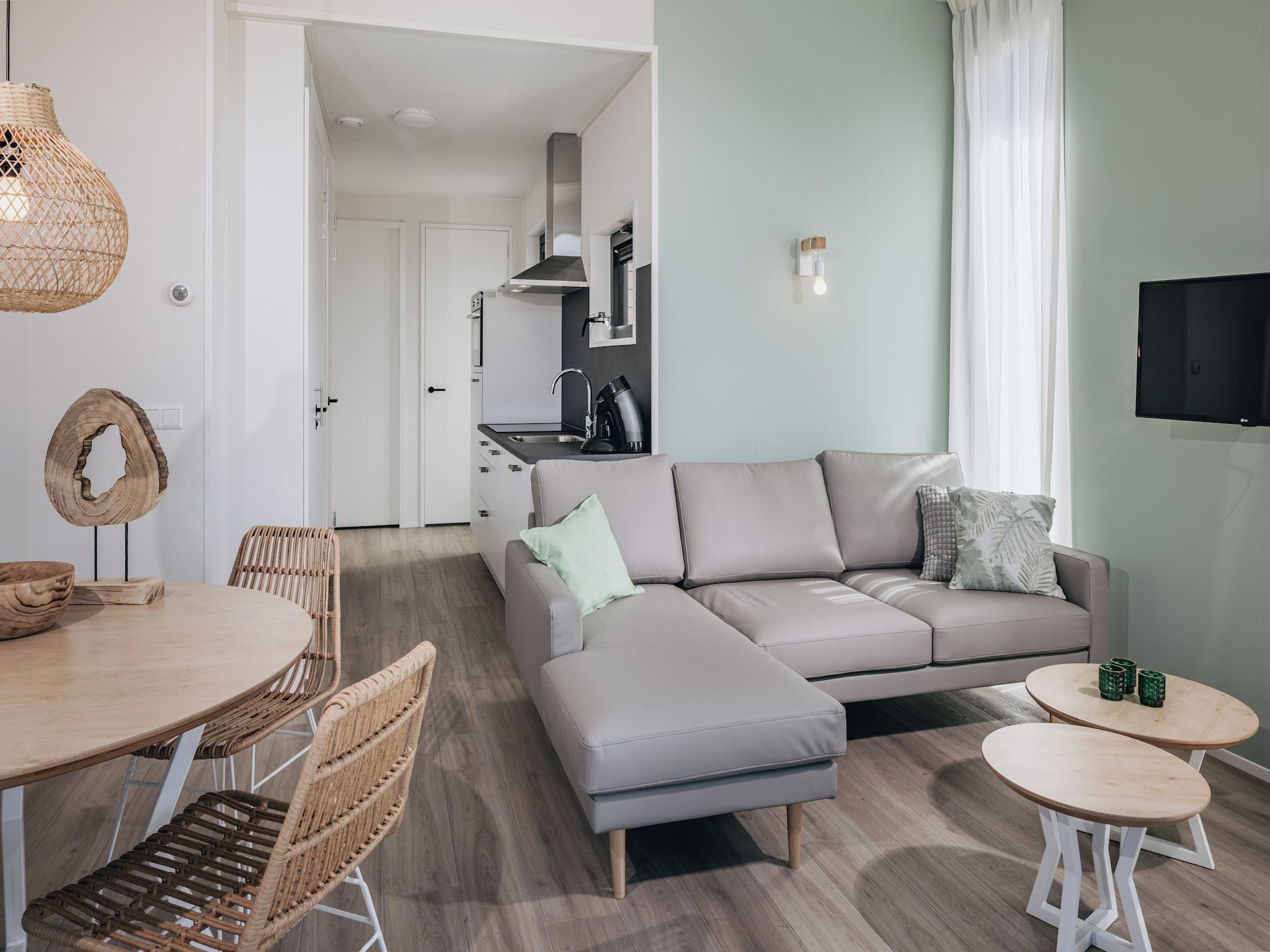 De woonkamer van Park Wijdenes 1 in Wijdenes