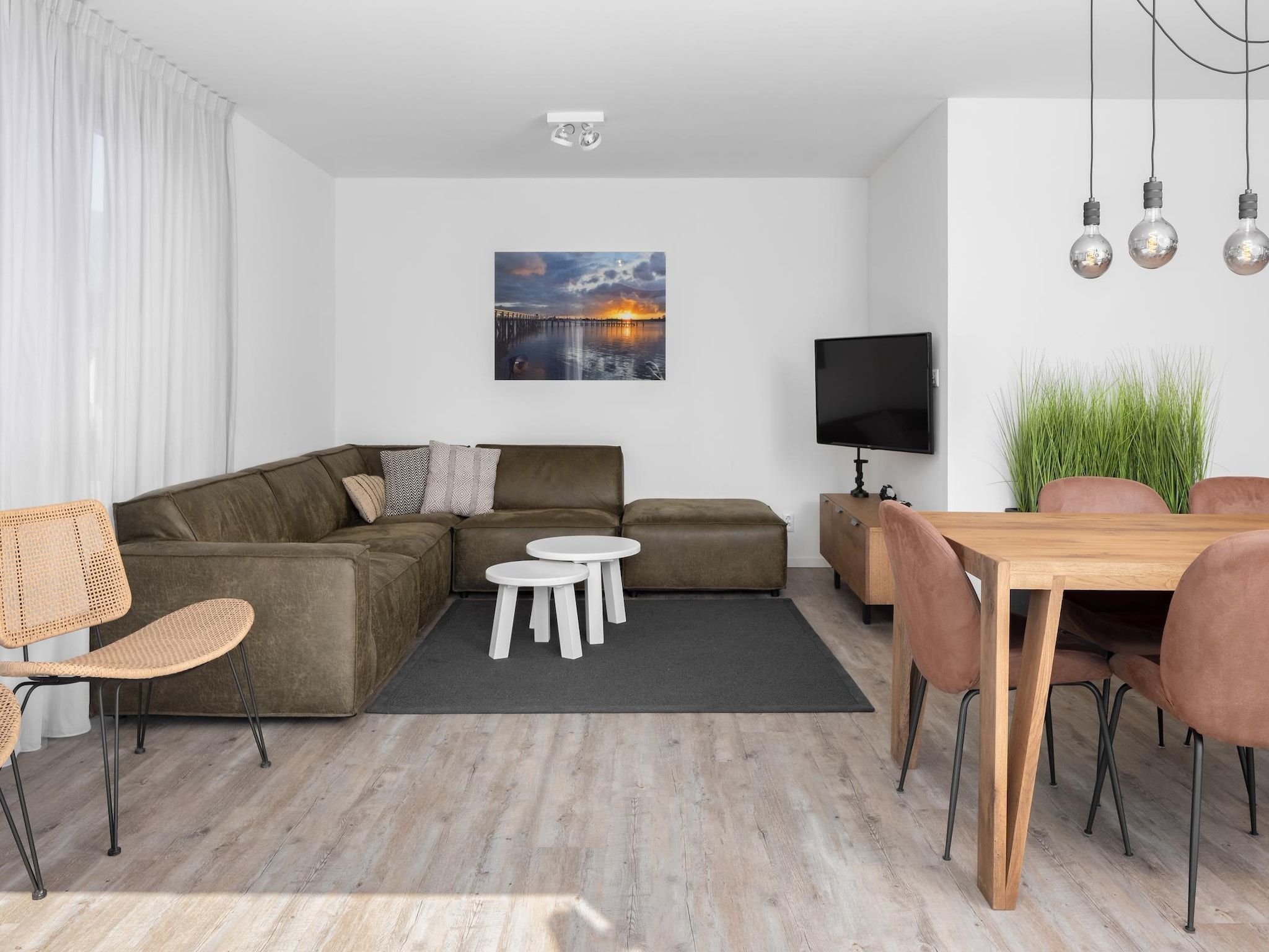 De woonkamer van Park Veerse Kreek 1 in Wolphaartsdijk