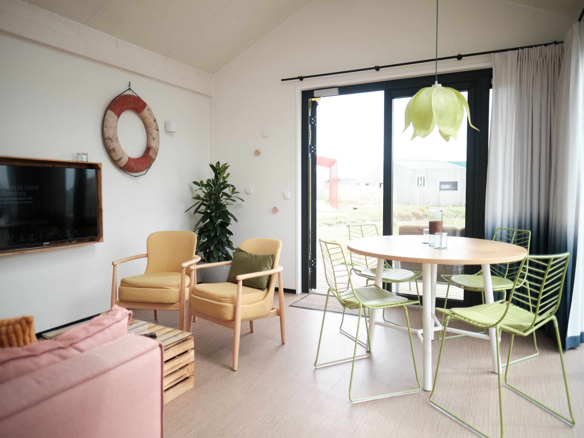 De woonkamer van Resort Callantsoog 2 in Callantsoog