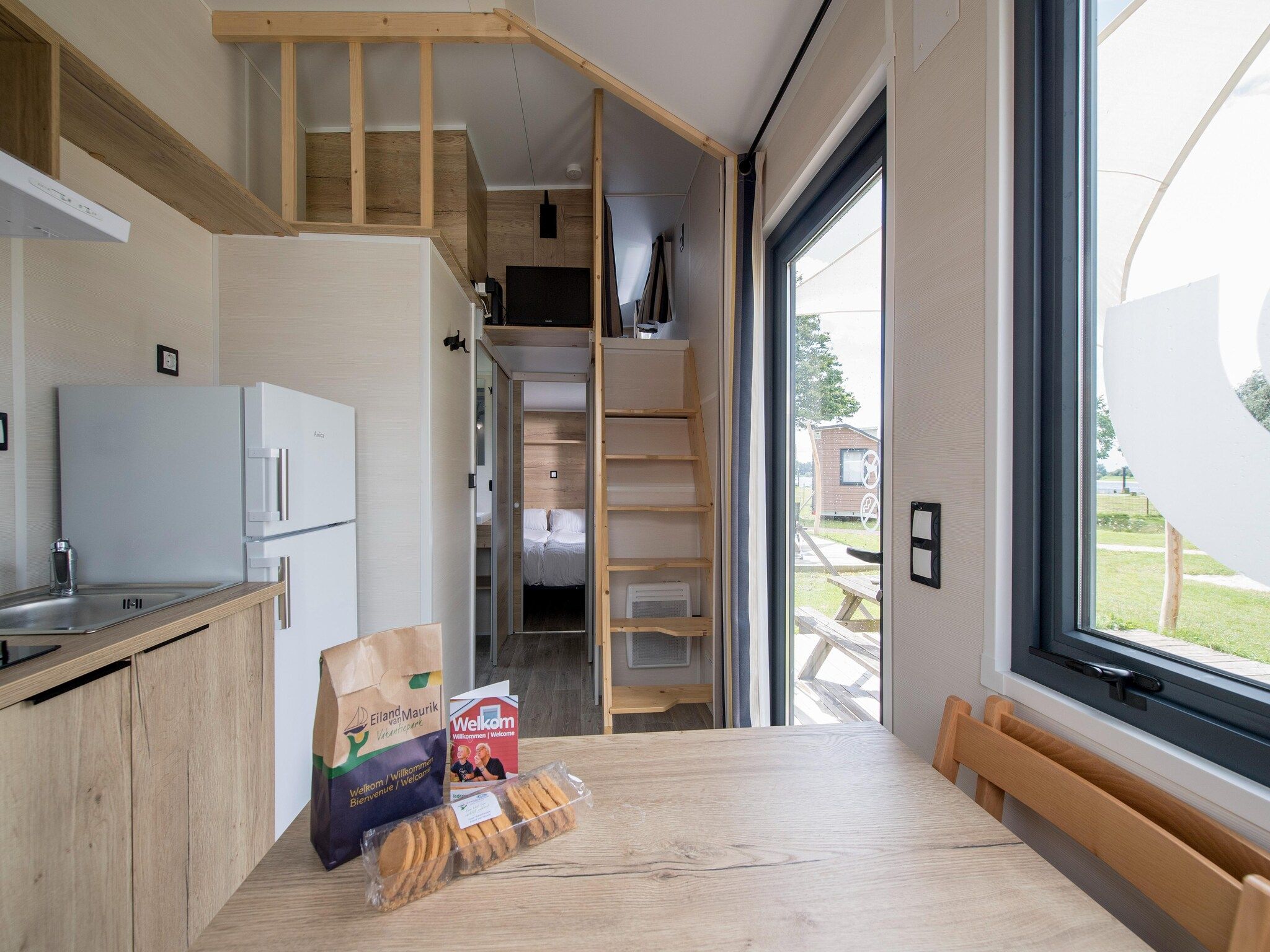 De keuken van Vakantiepark Eiland van Maurik 9 in Maurik