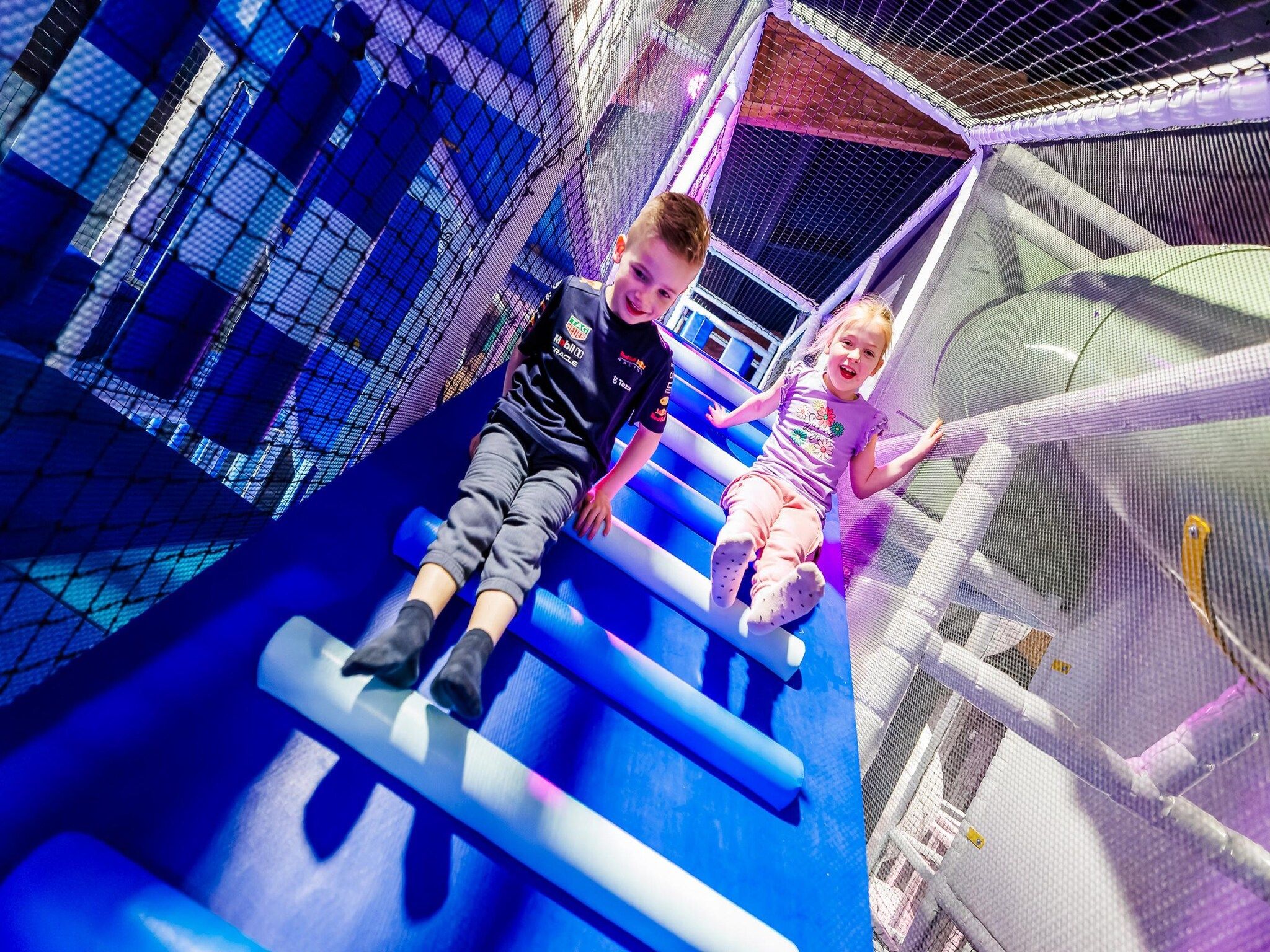 Voorzieningen bij Vakantiepark Eiland van Maurik 9 in Maurik