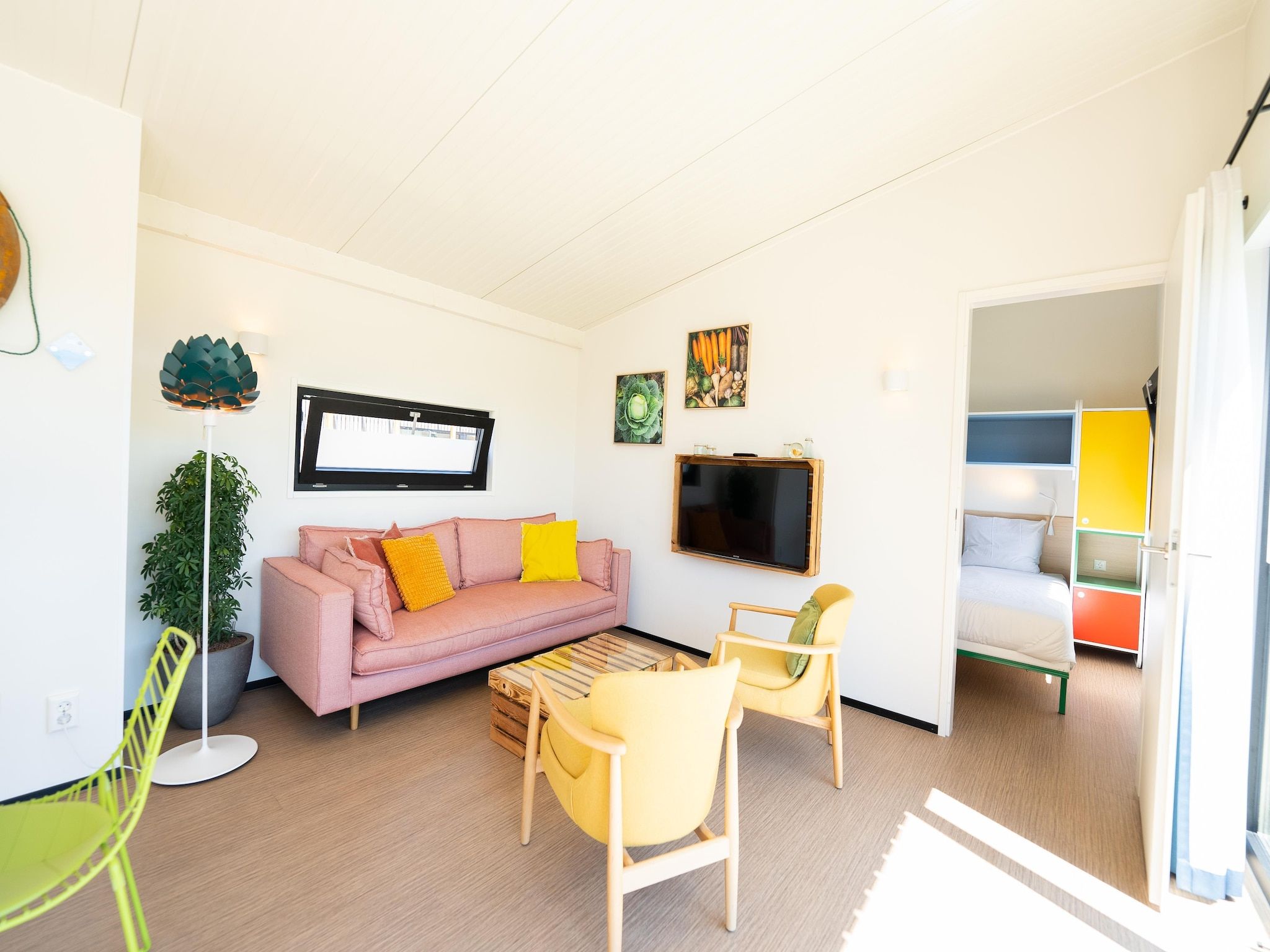 De woonkamer van Resort Callantsoog 5 in Callantsoog