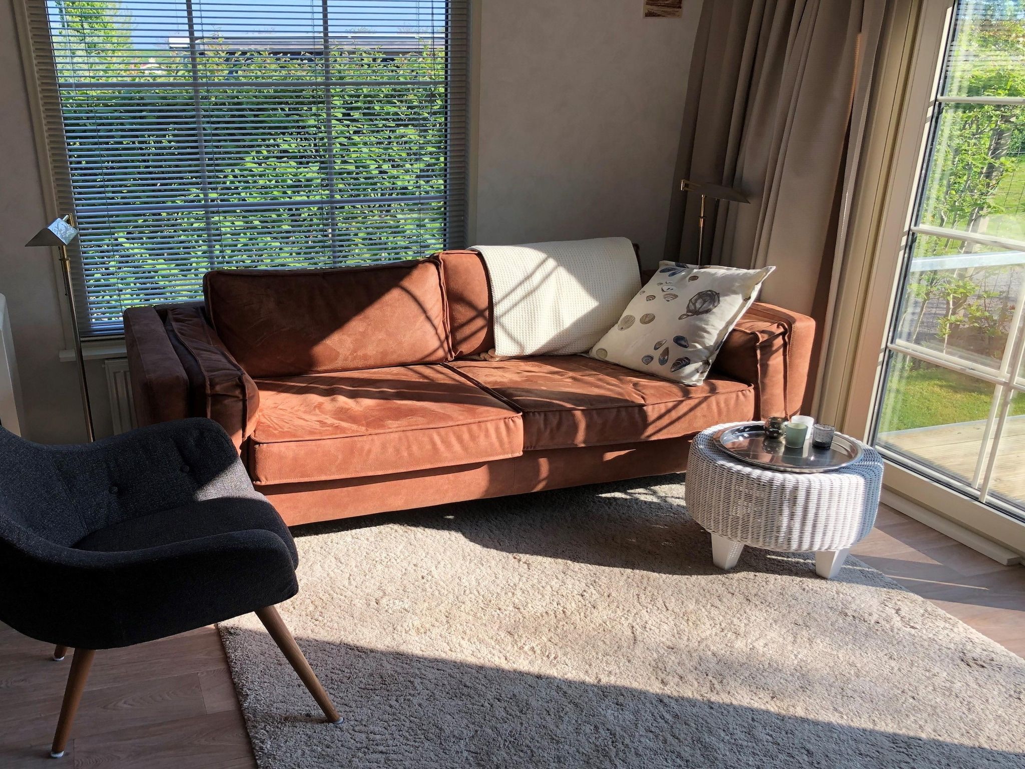 De woonkamer van Recreatiepark Wiringherlant - Wiringher Chalet 94 in Hippolytushoef