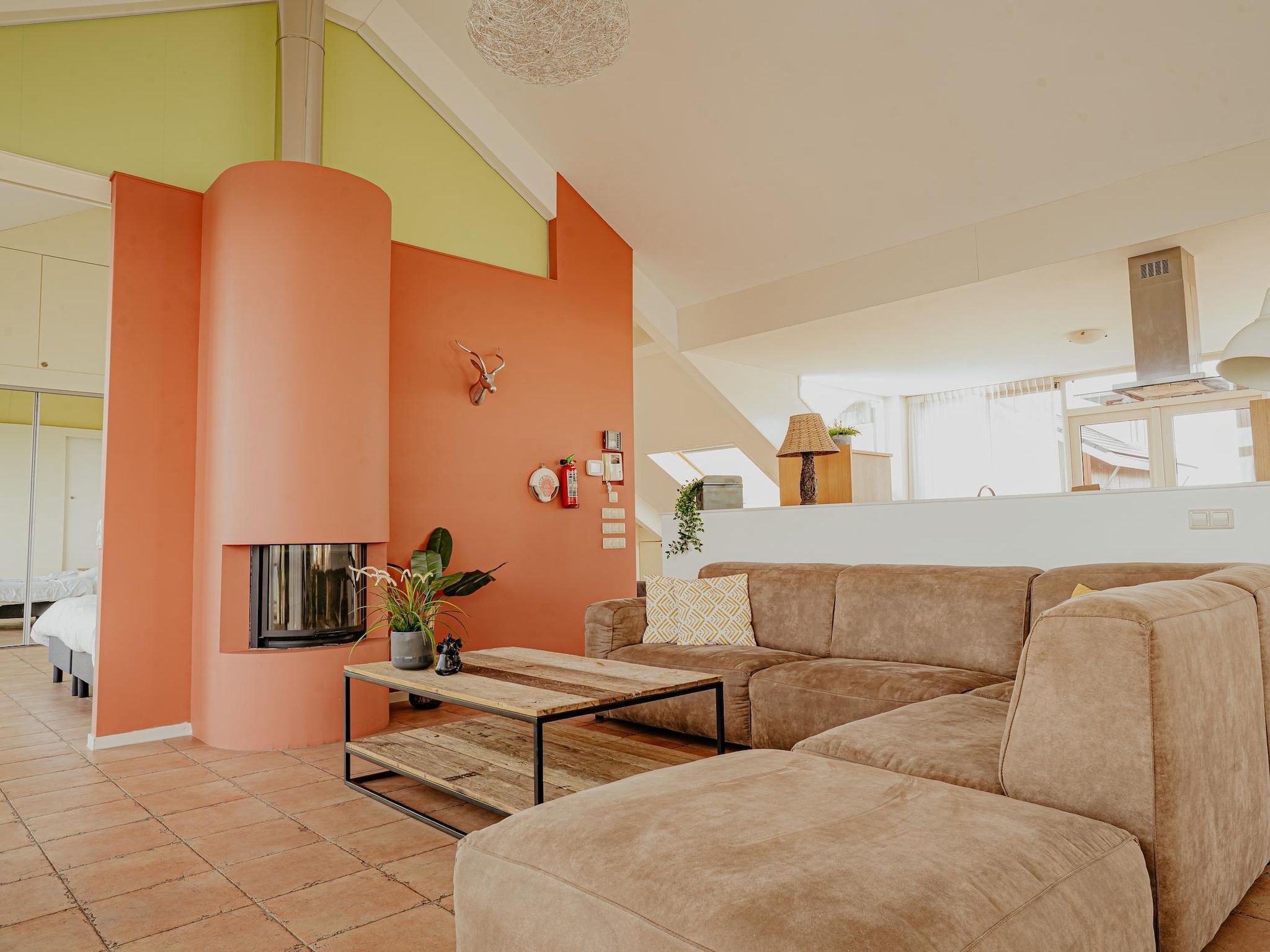 De woonkamer van Waterpark de Meerparel 12 in Uitgeest