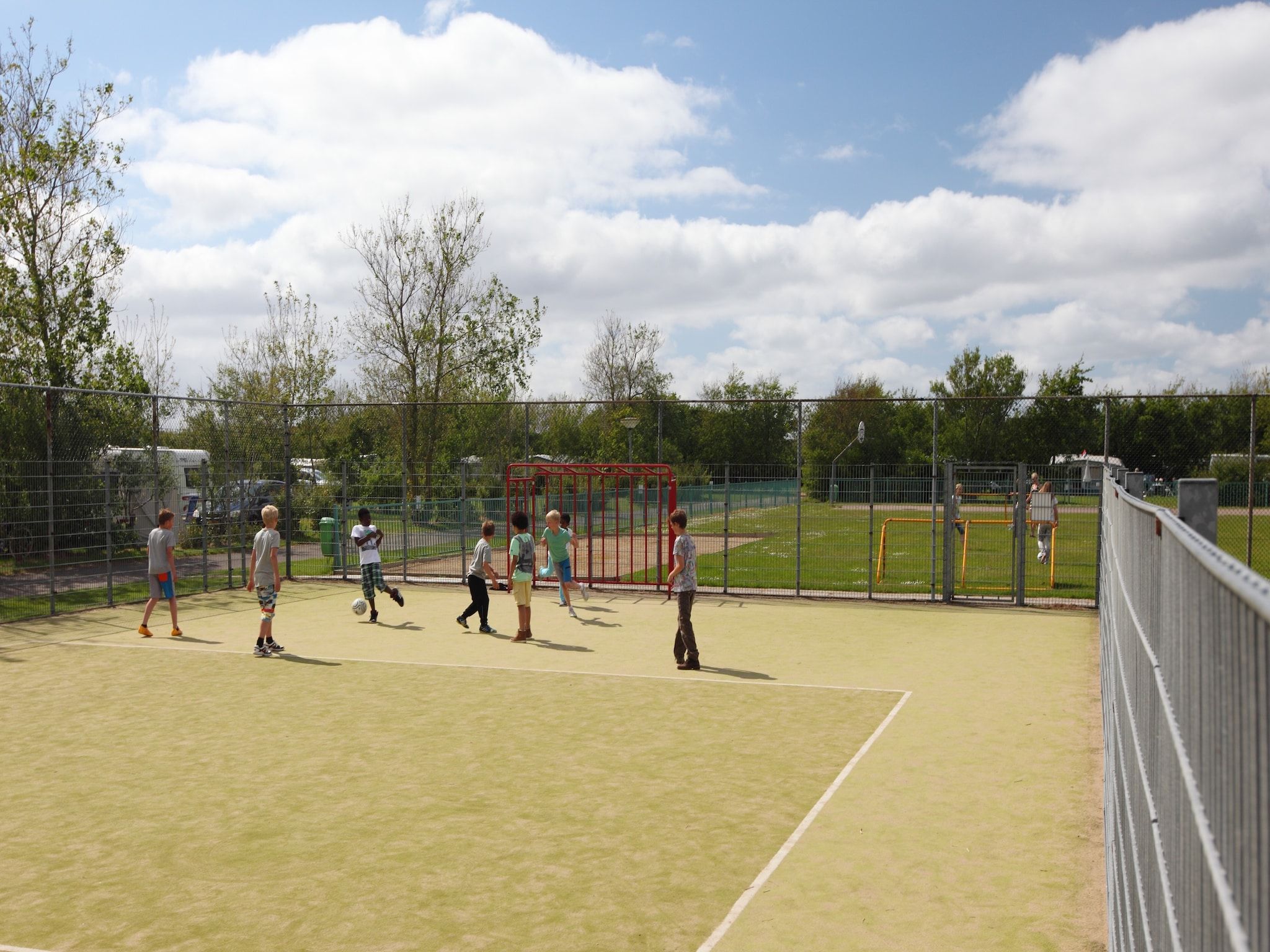 Parkfaciliteiten bij Vakantiepark Callassande 4 in Callantsoog