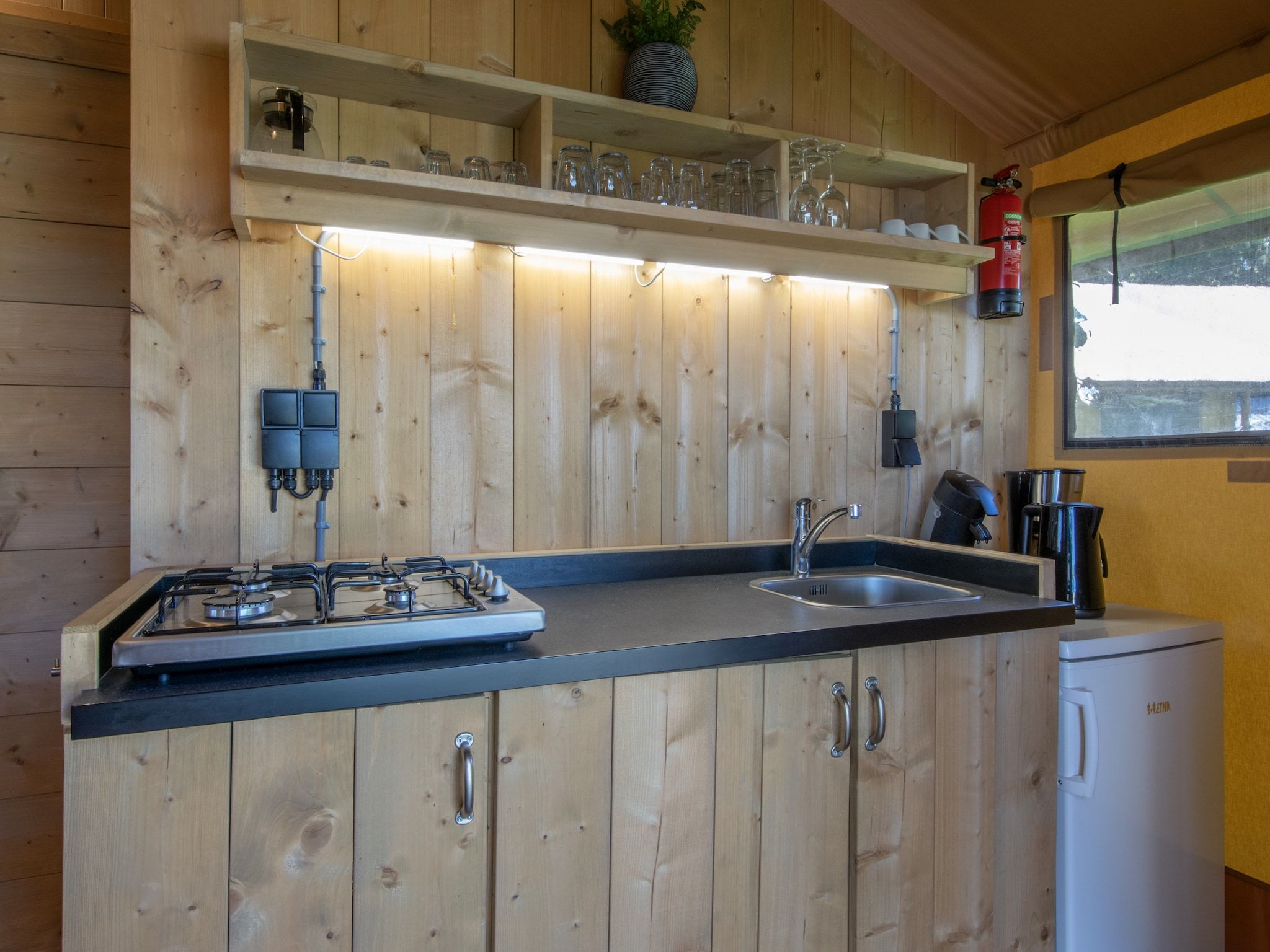 De keuken van Vakantiepark Klein Vink 19 in Arcen