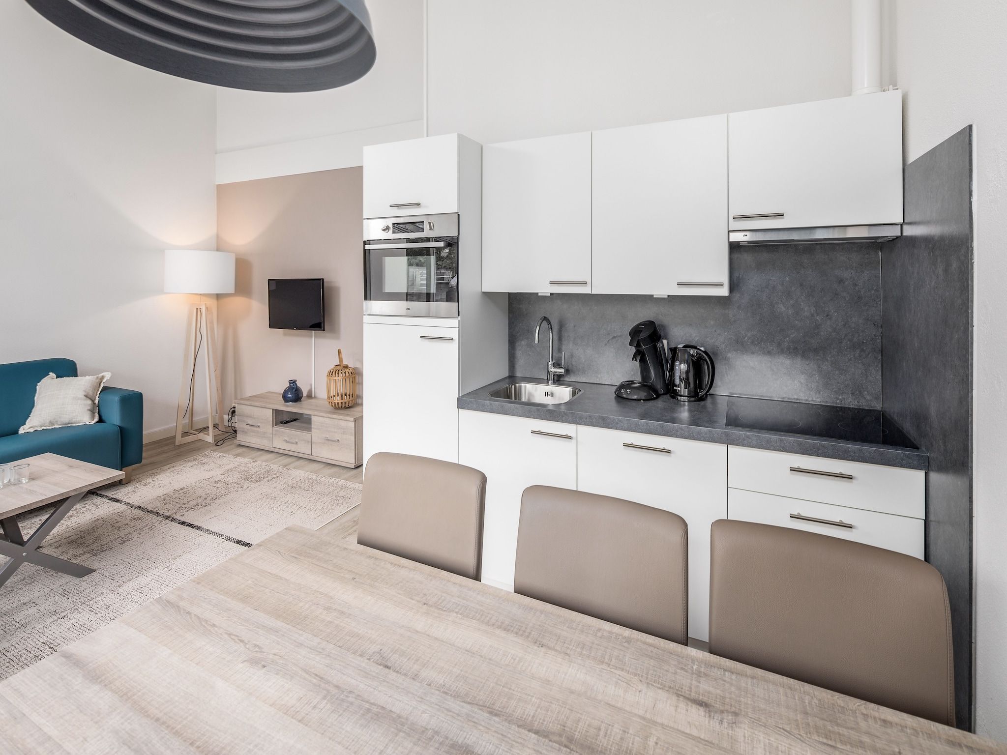 De keuken van Vakantiepark Bos en Duin 1 in Oostkapelle