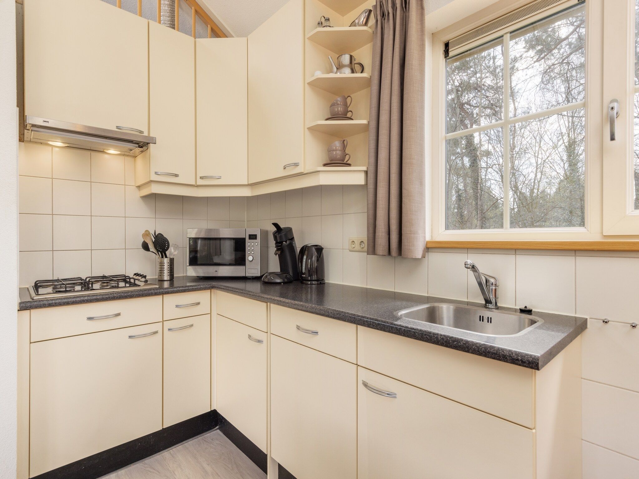 De keuken van De Veluwse Hoevegaerde 2 in Putten