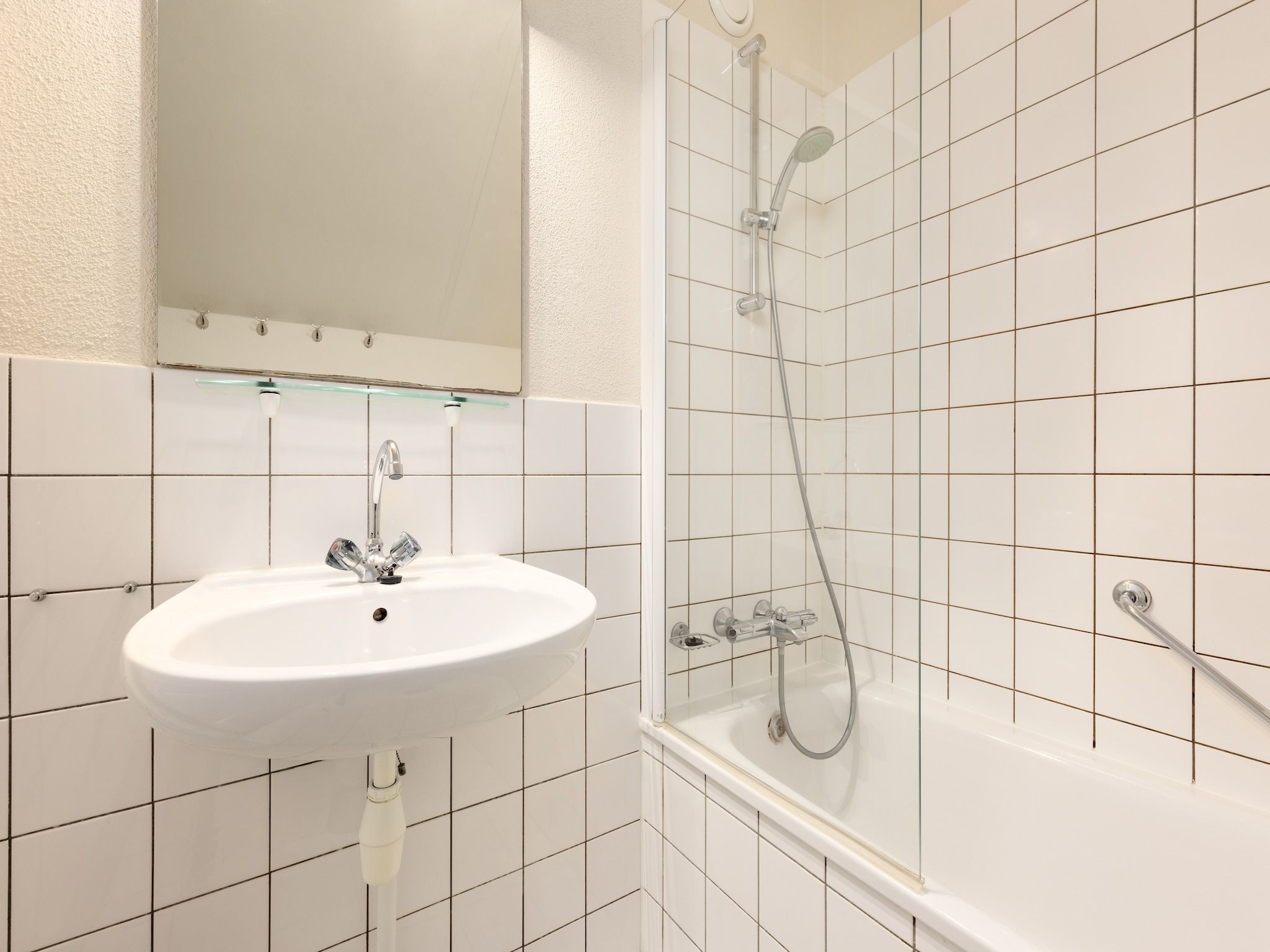 De badkamer van De Veluwse Hoevegaerde 4 in Putten