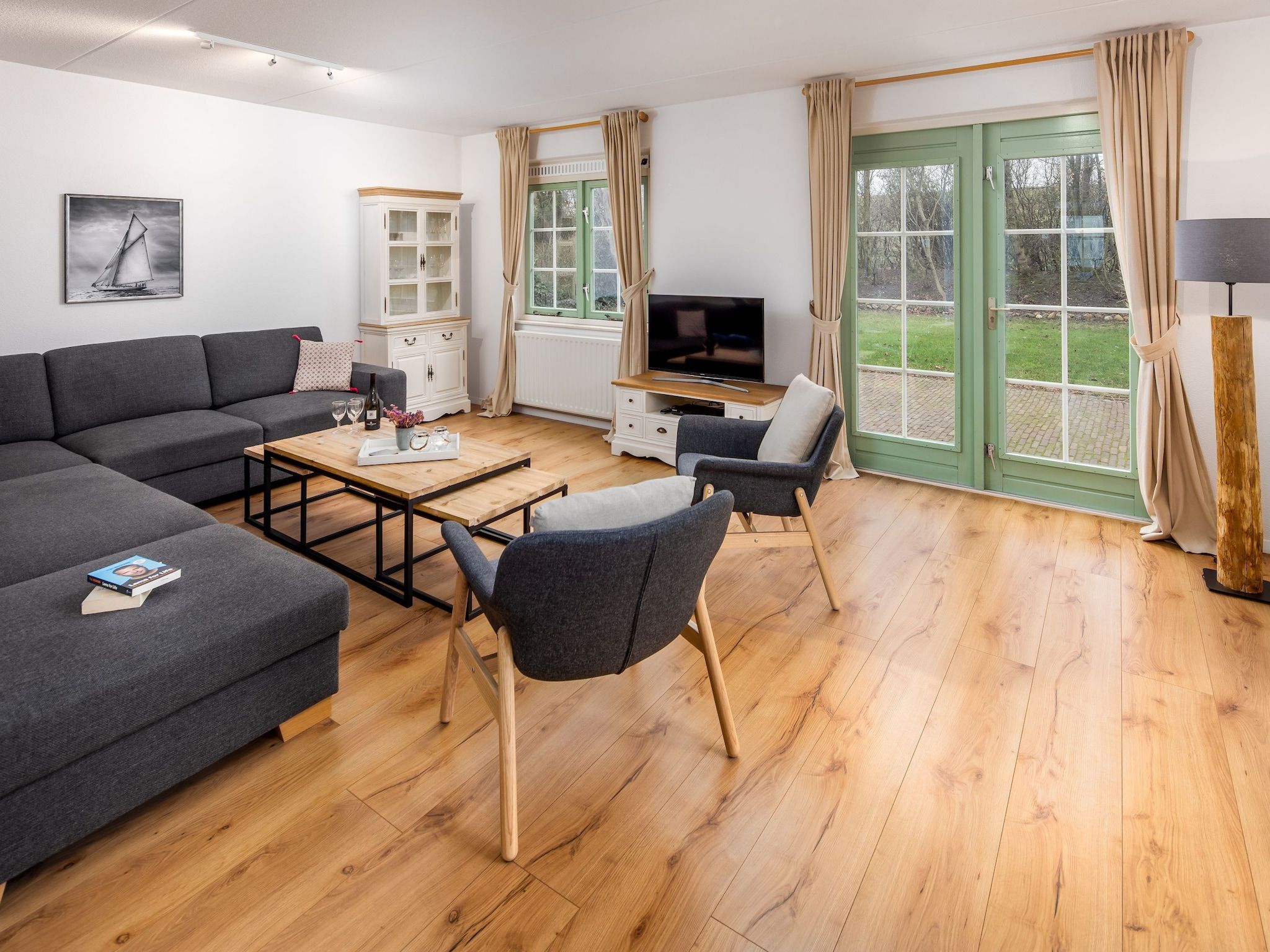 De woonkamer van Noordzee Résidence De Banjaard 19 in Kamperland