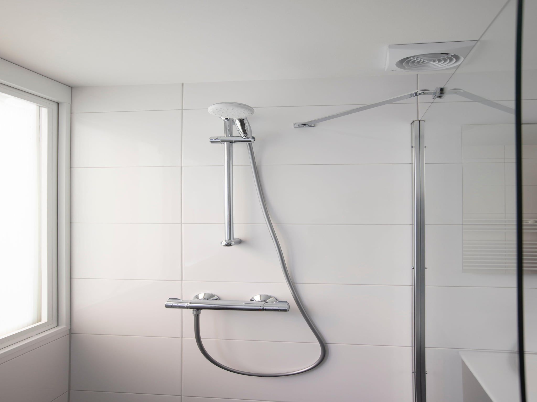 De badkamer van Vakantie bij Meeussen - Schuttersoord 2 in Mook