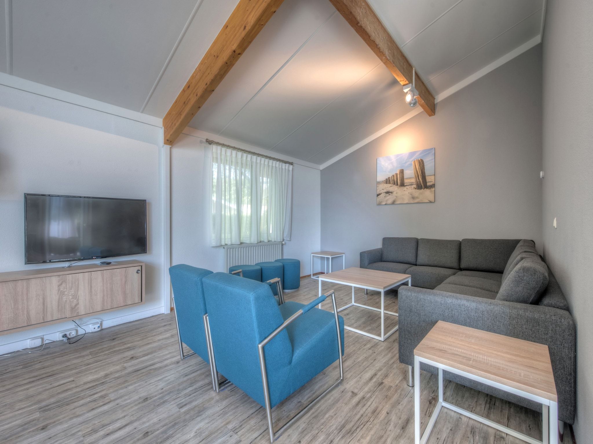 De woonkamer van Vakantiepark Hof Domburg 26 in Domburg