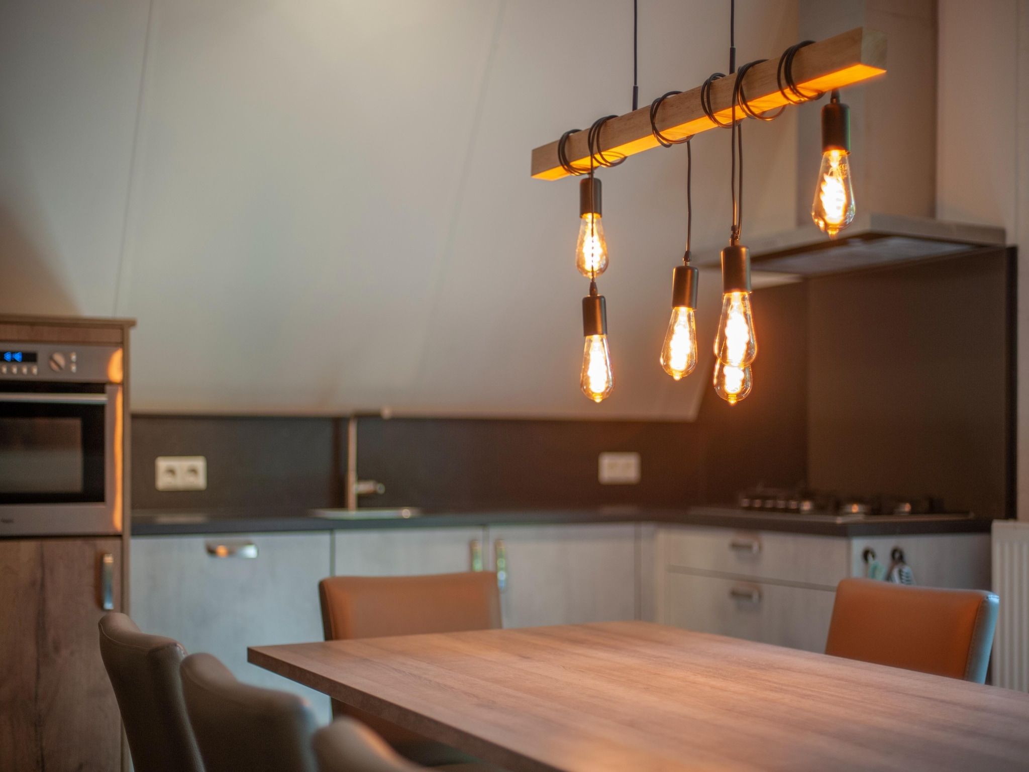 De keuken van Vakantiepark de Katjeskelder 15 in Oosterhout