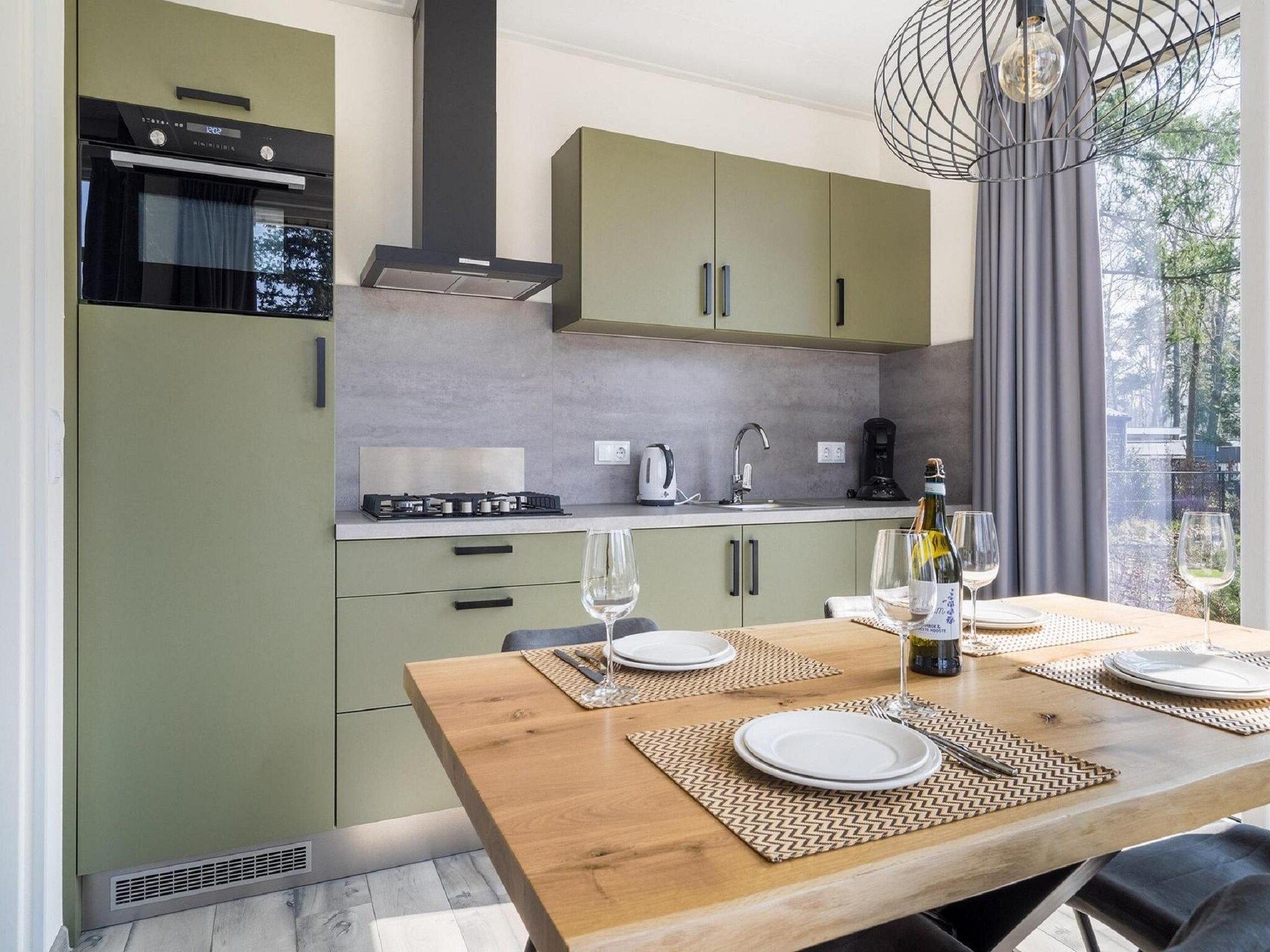 De keuken van Vakantiepark De Rimboe & De Woeste Hoogte 24 in Hoenderloo