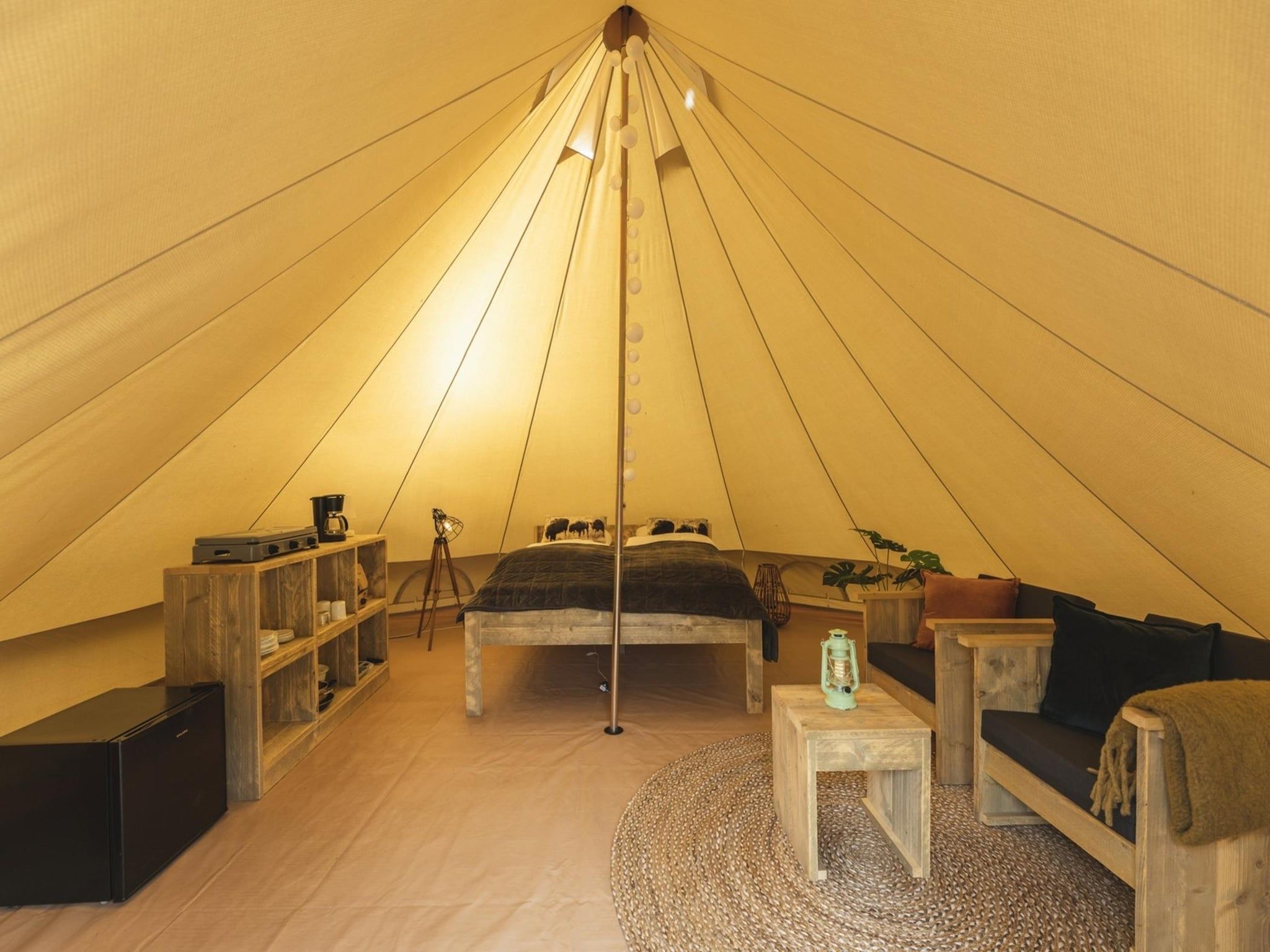 De woonkamer van Vakantiepark Mölke 33 in Zuna
