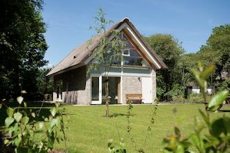 Villa met Solarium nr Hoogeveen in Ruinen