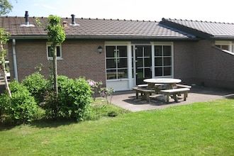 Bungalow in Nederland met Terras in Voorthuizen