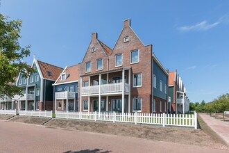 Huis in Volendam met Uitzicht op de Haven in Volendam