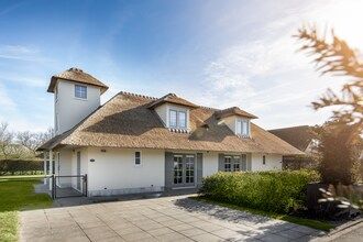 Villa in Domburg bij Noordzeestrand in Domburg