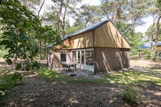 Bungalow in Park De Peel bij Bos in Vlierden