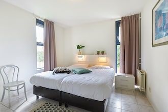 Vakantiehuis in Zeeland met ruime tuin in Heinkenszand