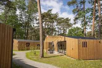 Chalet nabij Eindhoven in groene omgeving in Mierlo