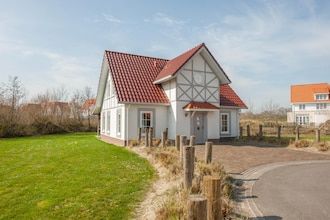 Villa bij Noordzeestrand met Sauna in Cadzand-Bad