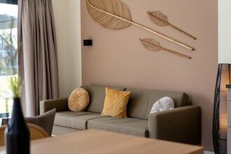 Moderne lodge aan het water in Breskens