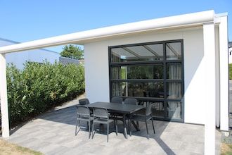 Modern chalet met vaatwasser in Lathum in Lathum