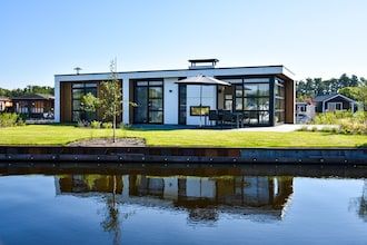 Luxe ontsnapping aan het water in Nieuw-Loosdrecht
