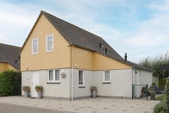 Vakantiehuis in Zeeland met ruime tuin in Wemeldinge