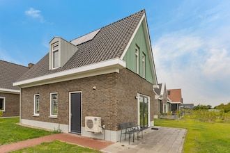 Vakantiehuis in Medemblik met eigen steiger in PS Opperdoes