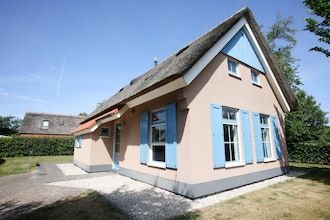 Moderne bungalows aan zee in De Koog