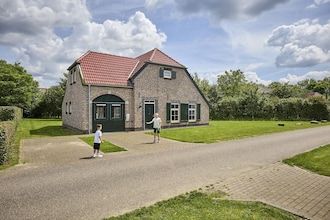 Boerderij in Limburg met Sauna & Bubbelbad in Roggel