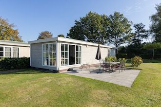 Luxe Chalet met Sauna in Hoge Hexel