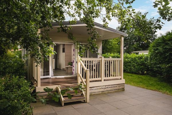Buitenkant - Charmante chalet-retraite in Zuna (1)