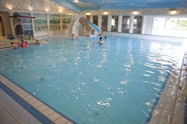 PoolOfHouse - Safaritent in Nederland met luxe voorzieningen in Voorthuizen (1)