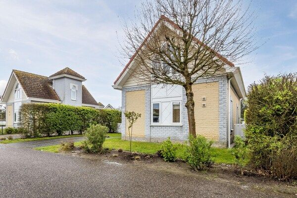 Buitenkant - Villa in Banjaard bij de Noordzee in Kamperland (5)