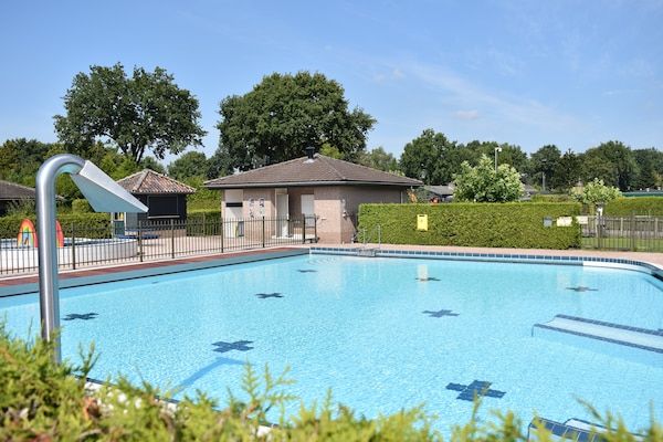 Park - Safaritent in de Natuur met Privé Sanitair in Voorthuizen (4)