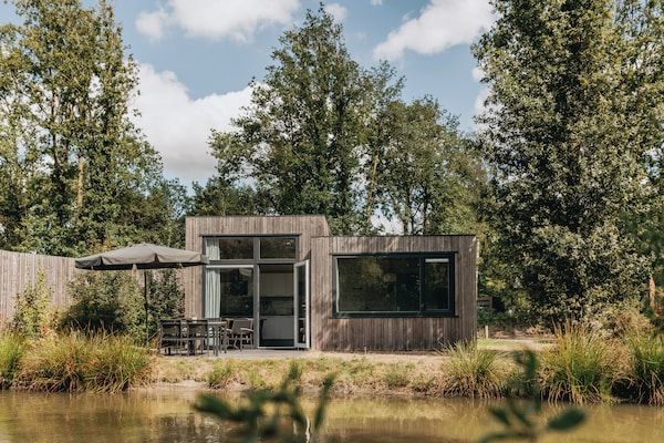 Buitenkant - Waterlodge in Schaijk aan het Water in Schaijk (1)