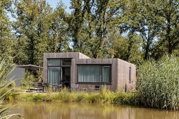 Buitenkant - Waterlodge in Schaijk aan het Water in Schaijk (1)