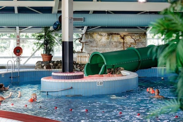 Park - Bungalow in Weerterbergen met IR-sauna in Weert (2)