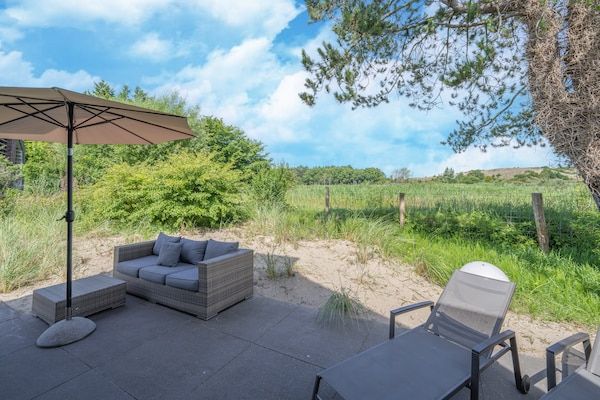 Terras - Duinvilla aan het meer in Egmond aan den Hoef (5)