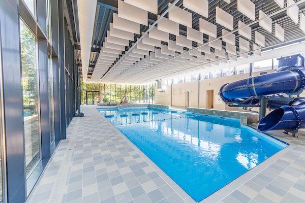 Park - Suite Escape in Luxe Resort in Maastricht (5)