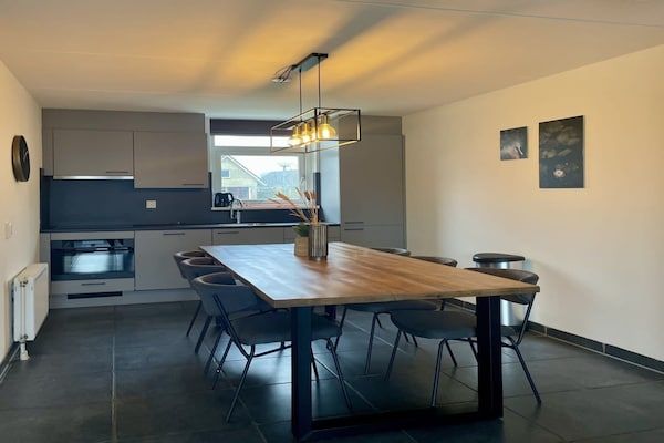 Keuken - Spectaculaire villa aan het meer in Medemblik (3)