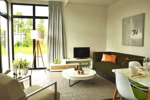 Woonkamer - Modern huis met afwasmachine in Breskens (2)