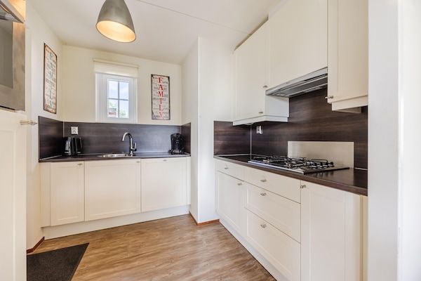 Keuken - Villa in Cadzand-Bad bij Noordzeestrand in Cadzand-Bad (3)