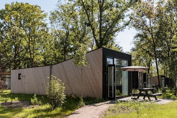 Buitenkant - Lodge in Schaijk bij groene bossen in Schaijk (1)
