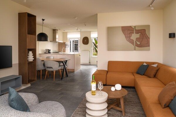 Woonkamer - Mooie villa met veranda 4 km. van Maastricht in Maastricht (1)