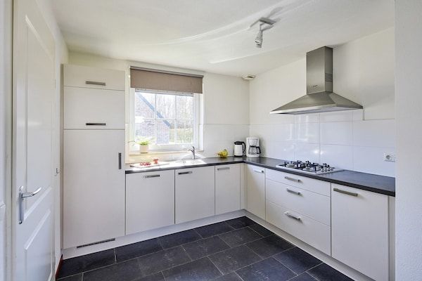Keuken - Boerderij in Limburg bij Maasplassen in Roggel (4)